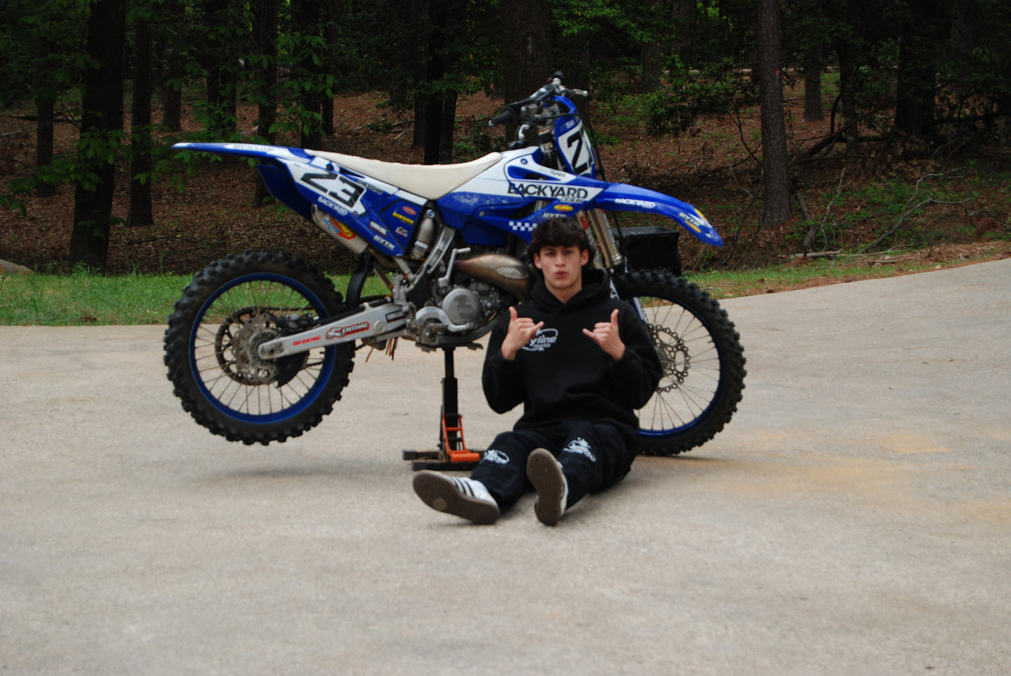 Skylinemoto hoodie